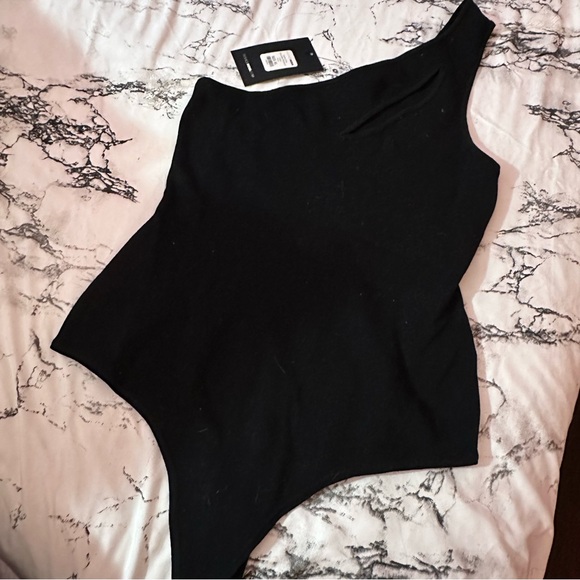 NWT Fashion Nova Bodysuit - Picture 3 of 3